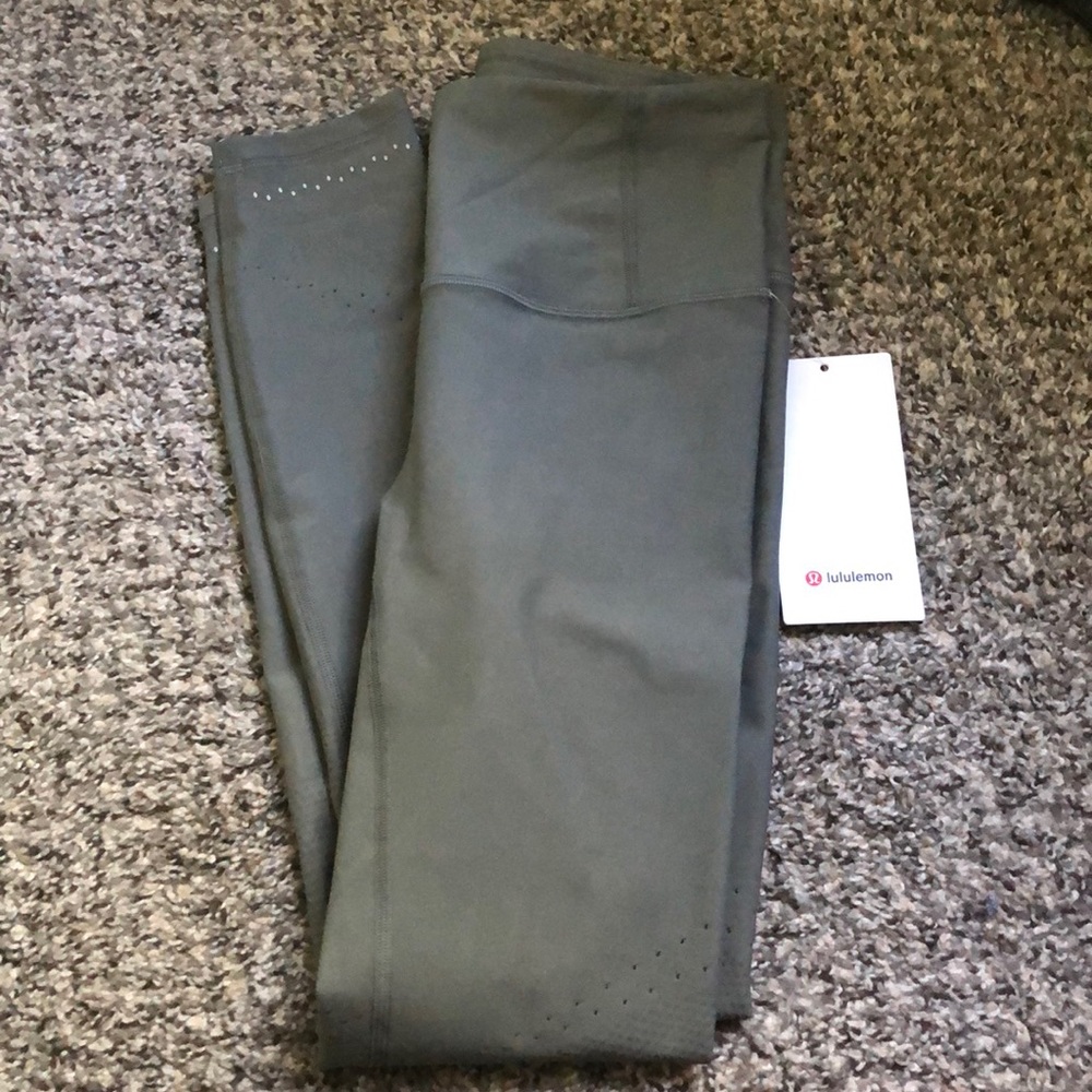 Lululemon In Focus Run Tight
